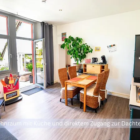 Kinofilmwohnung Mit Grossem Dachgarten Im Gaestehaus Graf-schmelzer Apartment Trittenheim