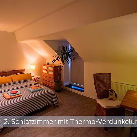 Kinofilmwohnung Mit Grossem Dachgarten Im Gaestehaus Graf-schmelzer