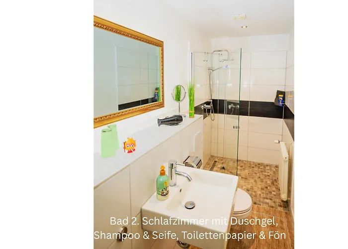 Kinofilmwohnung Mit Grossem Dachgarten Im Gaestehaus Graf-schmelzer 公寓 特里特海姆